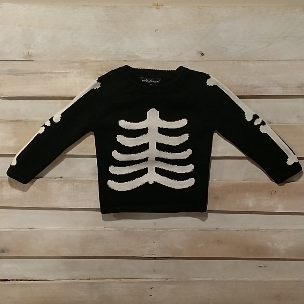 SKY HAWK - SKELETON, BLACK, WHITE SIZE 4 SWEATER